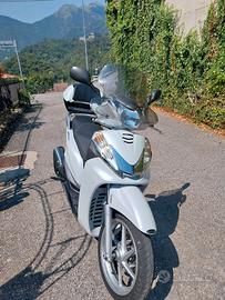 Honda SH 300i 2011