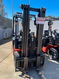 Carrello elevatore anno 2010 diesel