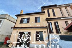 Casa singola - Castel Volturno