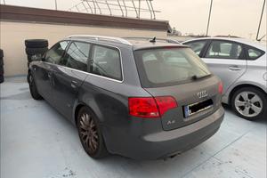 AUDI A4 2.0 TDI F.AP. Avant Top plus
