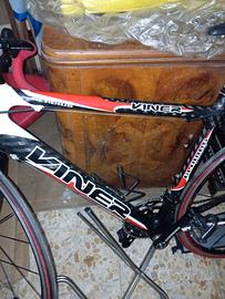 bici da corsa.   Vinner Gladius