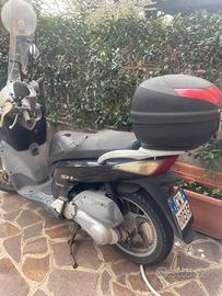 Scooter usato funzionante Sh150