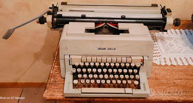 Olivetti linea 98 macchina da scrivere