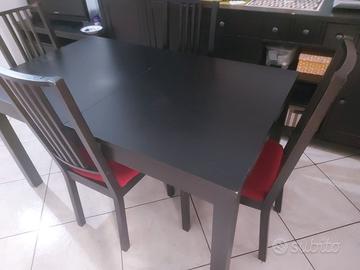 TAVOLO NERO IKEA CON SEDIE