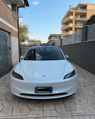 Tesla Model 3 Highland RWD (10/2024)