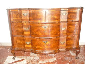 cassettone veneziano del 700