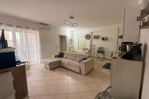 Trilocale arredato con garage