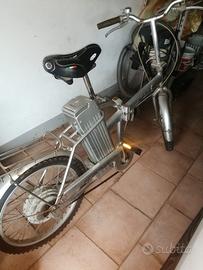 bici d'epoca (elettrico non funzionante)
