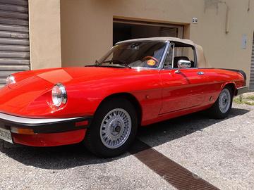 Alfa Romeo duetto Spider