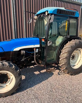 TRATTORE AGRICOLO USATO NEW HOLLAND TNFA95 DT