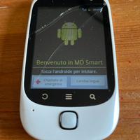 Smartphone Momodesign Android touchscreen rovinato