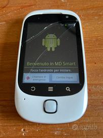 Smartphone Momodesign Android touchscreen rovinato