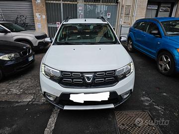Dacia Sandero STEPWAY 1.5 Diesel Cambio AUTOMATICO