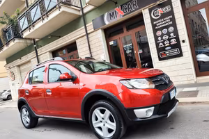 Dacia Sandero STEPWAY 0.9 TCe Turbo GPL 90CV NAVI