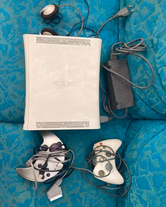 XBOX 360  poco usata