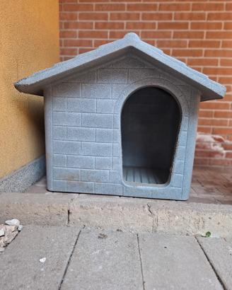 cuccia in resina per cani di taglia grande