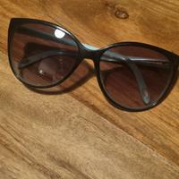 Occhiali da sole con custodia Tiffany