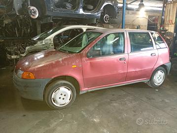 fiat punto TD 60 ricambi usati 