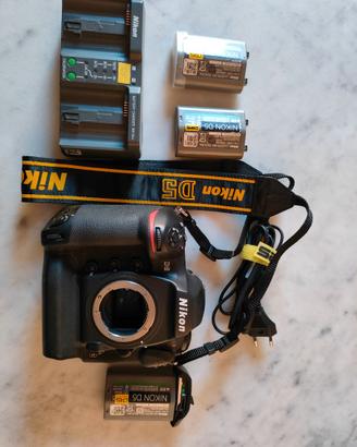 Nikon d5 reflex full frame pro