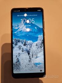 Huawei P20 con custodia originale 