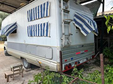 KIT PER CAMPEGGIO IN CAMPER
