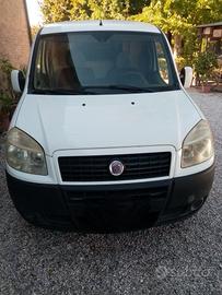 furgone fiat dobló 