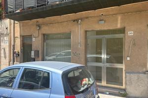 Ufficio / Piazzale