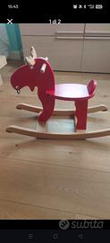 dondolo in legno