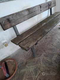 panchine in legno e ferro 