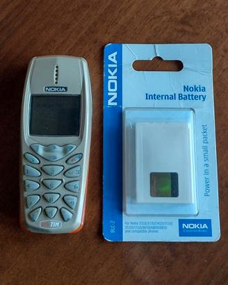 Cellulare NOKIA 3510i + batterie e caricabatterie 