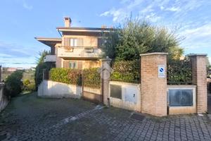 PORZIONE DI BIFAMILIARE A CIVITANOVA MARCHE