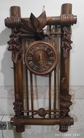 orologio da parete in legno stile rustico. 