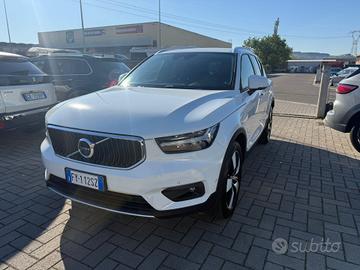Volvo XC40 2.0 diesel -auto-4x4-D3 AWD Geartronic 
