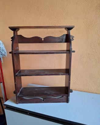Pensile in legno