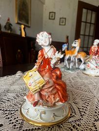 statuetta cesare villari/capodimonte