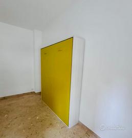 Letto a scomparsa matrimoniale salvaspazio