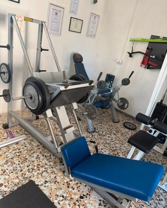 Leg press technogym