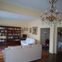 Divano triplo in pelle