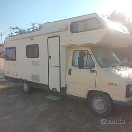 camper mansardato