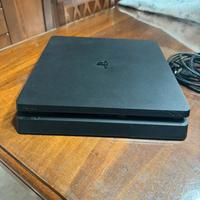 Ps4 1TB + giochi perfette condizioni