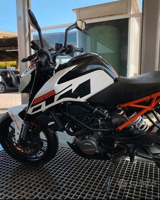 KTM Duke 125 (2017)