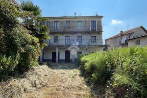 CASA SEMINDIPENDENTE A MONASTERO BORMIDA