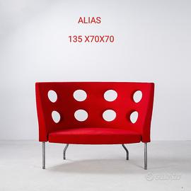 Divano Flexus di Paolo Rizzato. ALIAS.