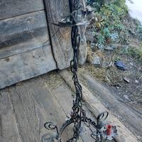 Lampadario in ferro battuto