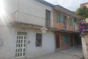 CASA SEMINDIPENDENTE A VEROLI