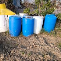 Fusti in plastica 200 litri