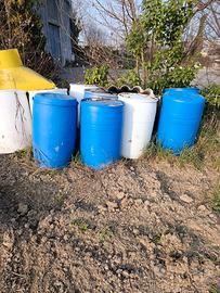 Fusti in plastica 200 litri