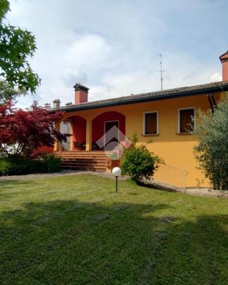 VILLA SINGOLA A CASALE SUL SILE