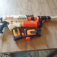 Nerf super soaker