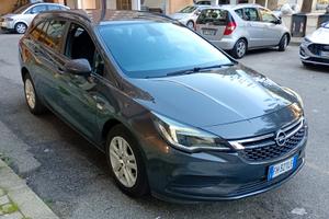 Opel Astra 1.6 Tdci SportTourer 